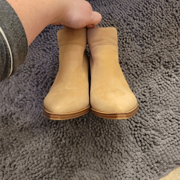 Vince camuto booties - Picture 4 of 9